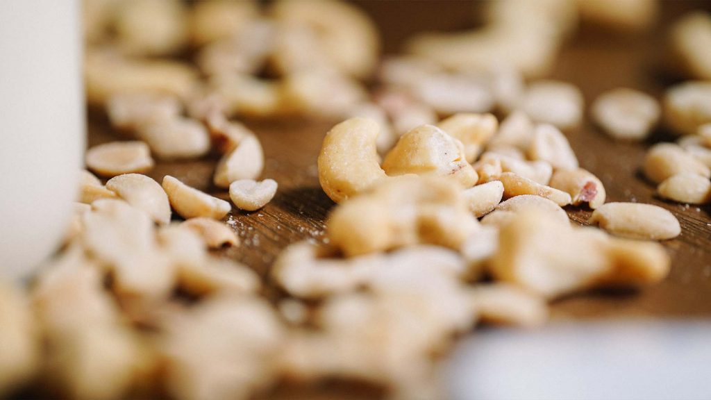 Erdnüsse als Hausmittel gegen Bauchschmerzen